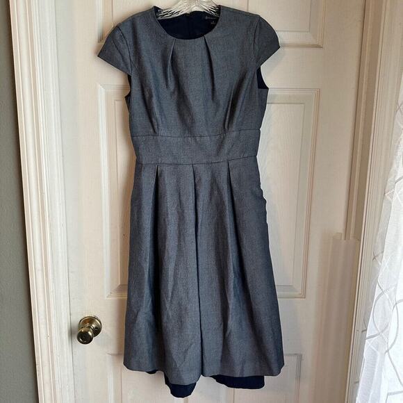 Brooks Brothers Grey Sheath Dress Size 4 Pockets - Picture 1 of 8
